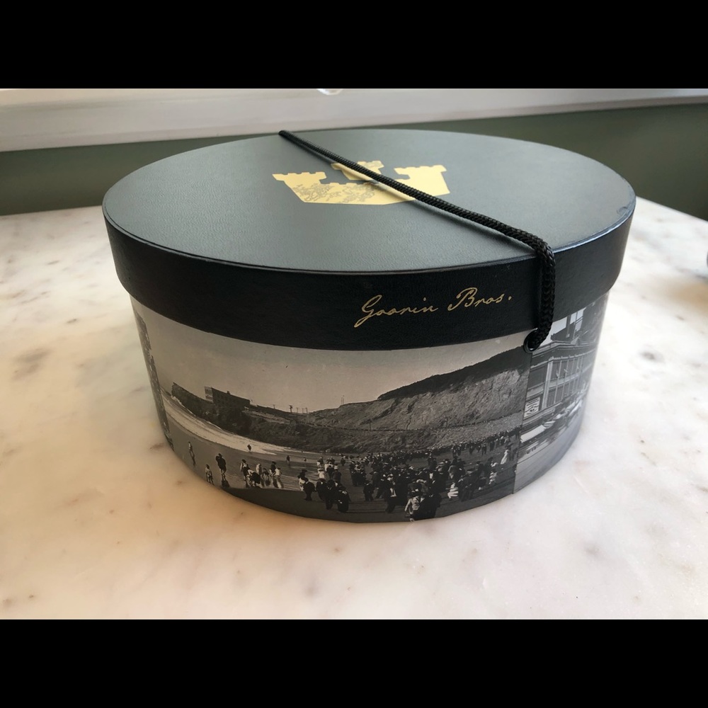 Goorin Bro’s San Francisco hat box